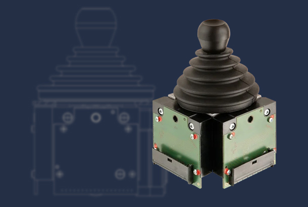 Drie joysticks voor een realistische simulatie
